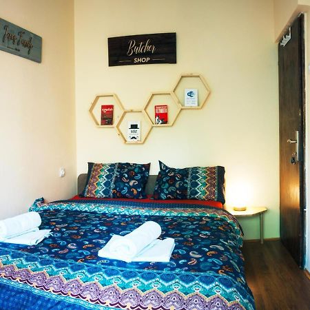 Universe Rooms & Apartments 斯科普里 外观 照片